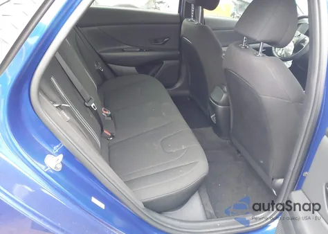 2025 Hyundai Elantra Sel Sport z USA, uszkodzony, nr VIN KMHLM4DG8SU876838